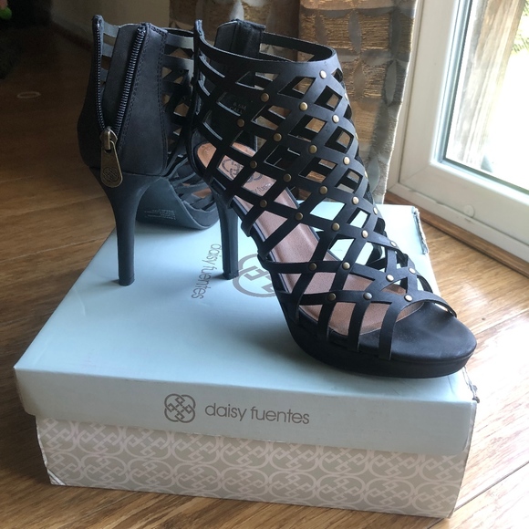Daisy Fuentes Shoes - 3 for $33 🎀 Black Strappy Heels❗️RUNS LARGE